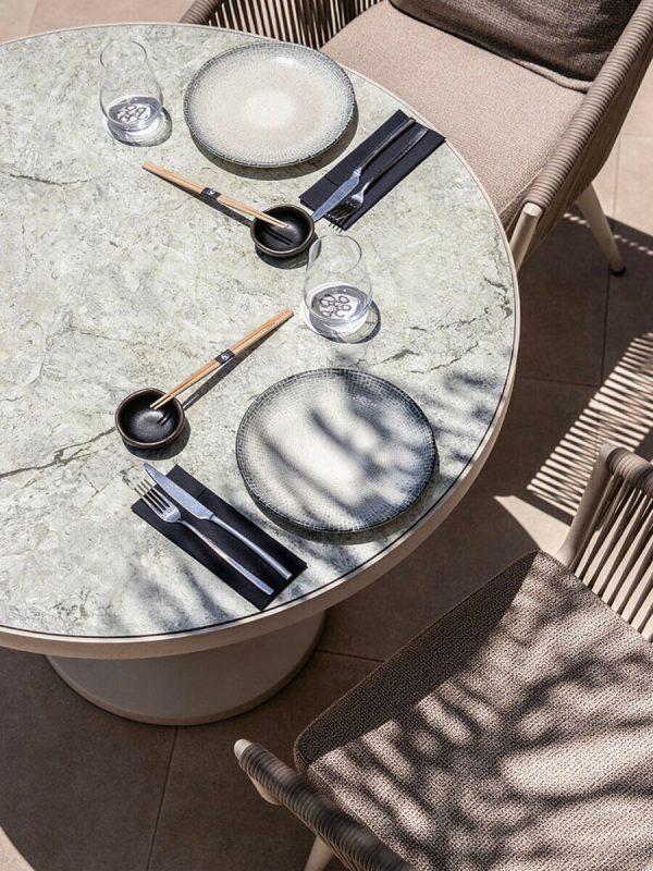 Table plated for dinner on akakiko