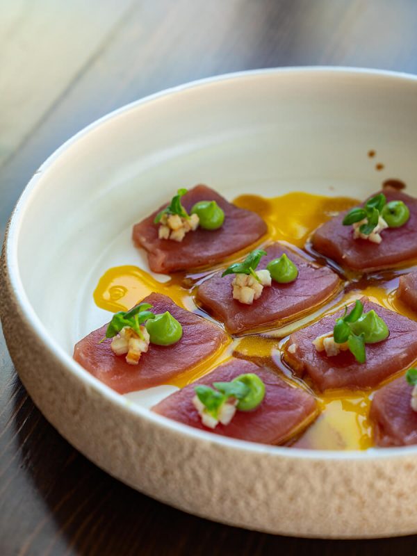 Tuna dish with sauce
