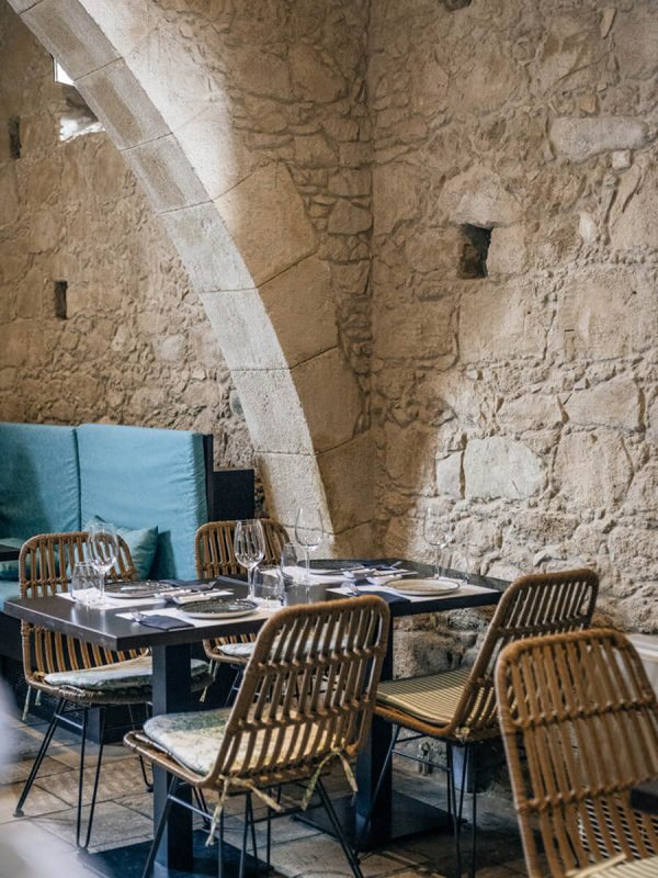 Table ready for lunch at akakiko polis